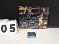 8"x10" Kobe Bryant photo w/ COA