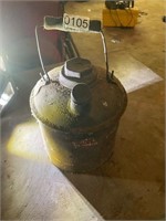 Vintage metal gas can-small