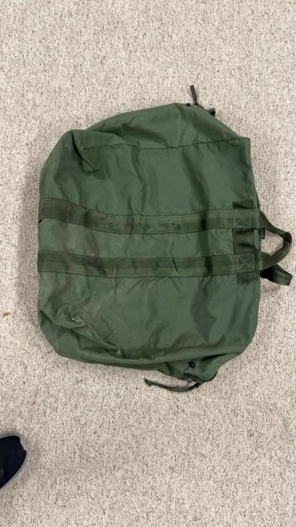 Military parachute bag