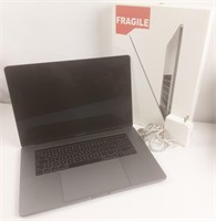 Portable MacBook Pro 15", fonctionnel