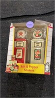 Gas pumps salt and pepper shakers