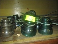 Approximately 12 insulators