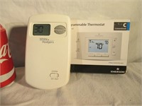 Thermostat white Rodgers programable