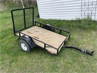 Utility Trailer w/ Ramps