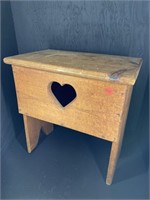 PINE LIFT TOP STOOL WITH HEART DESIGN, 16 INCHES