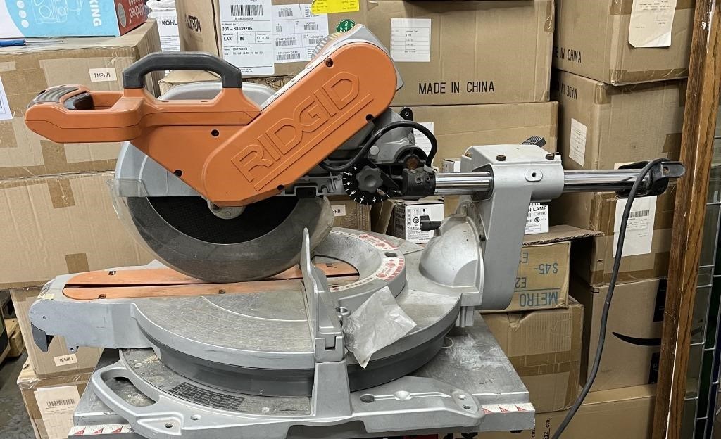 Rigid Sliding Compound Miter Saw