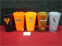 5 Large NFL and MLB Sports Plastic Cups