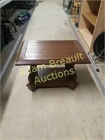 Vintage plastic 18 x 26 rolling TV stand