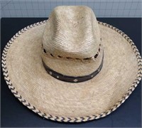 One size fits all straw hat