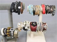 Leather Wrap Bracelets / 23 pc