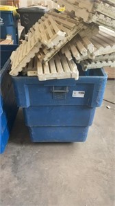 1 C.R. Daniels Recycling Cube Truck/Bin