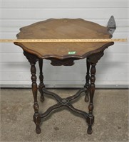 Vintage parlour table - info