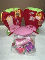 STRAWBERRY SHORTCAKE CARRY CASE PLAYSET