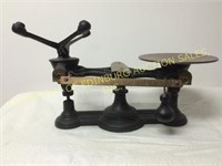 ANTIQUE CAST IRON GENERAL STORE SCALE #2