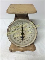 VINTAGE "HOUSEHOLD OR FAMILY" SCALE