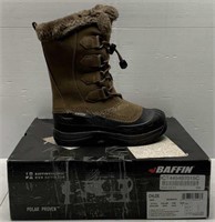 Sz 7 Ladies Baffin Winter Boots - NEW