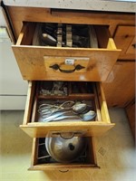 Contents of Drawers - Misc Items