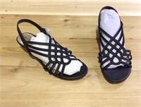 East 5th Womens Wedge Sandals Size 8.5M