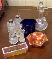 Quantity of vintage glass ware