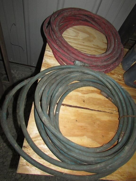 2 air hoses