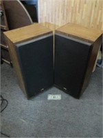 JVC SP-111WD Speakers - 29" Height - Untested