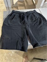 Men’s large under armor shorts