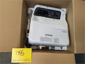 Epson laser projekter model : EB-695Wi