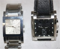 2 DESIGNER MENS WATCHES, STAINLESS STEEL, GUCCI