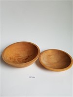 (Set of 2) Wooden Bowls