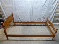 Vintage Ethan Allen Twin Size Bed