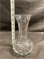 Glass Vase 8" H No Chips Or Cracks