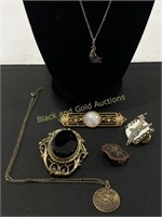 Costume Jewelry: Pins & Necklaces