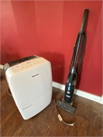 Hisense Dehumidifier & Vacuum