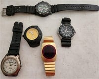 W - LOT OF 5 WATCHES (A14)