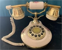 E - VICTORIAN-STYLE TELEPHONE (G72)