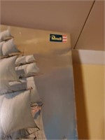 USS CONSTITUTION BOAT MODEL IN BOX