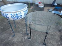 Glass top table & bowl on stand