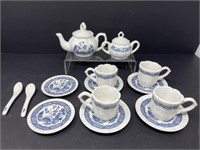 Baum Brothers Blue and White Tea Set