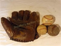 Vintage Baseball Glove by Goldsmith marked Gene