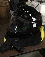 Motorcycle helmet and driving gloves. Size 6 7/8