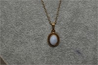 1/20 12K GF Necklace w/ 10K GE Opal Pendant and