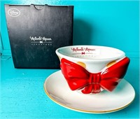 MINNIE MOUSE TEA CUP & SAUCER