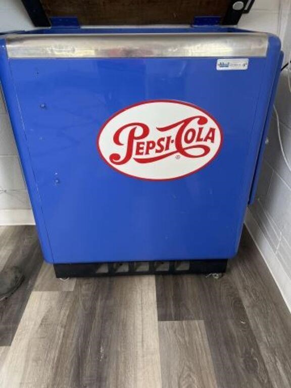 Vintage Pepsi cooler