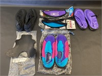 3 Pairs of Water Shoes sz 7 & Diving Accessories