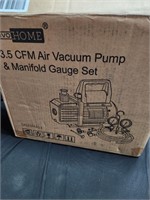Air vacuum pump and manifold gauge set