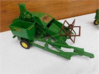 J. Deere 12A combine (50th anniversary)