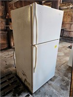 working Whirlpool refrigerator...great for shop