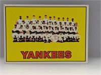 1967 Topps New York Yankees #131