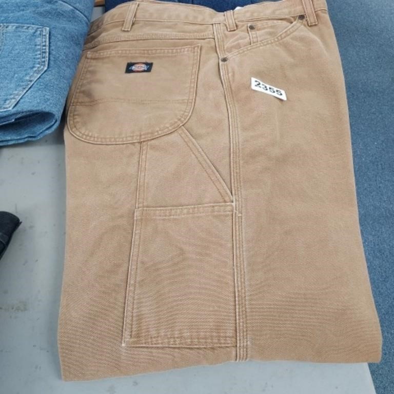 DICKIES JEANS, GENTLY USED, SIZE 42 X 30