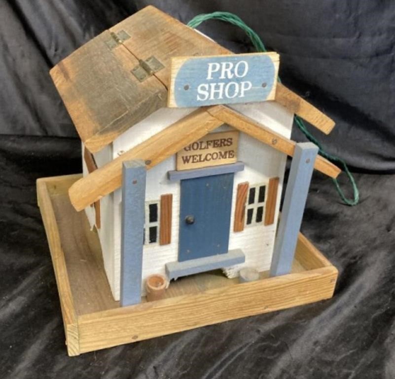 PRO SHOP BIRD HOUSE  FEEDER / GOLF / PGA